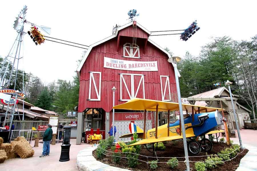 Dollywood Barnstormer