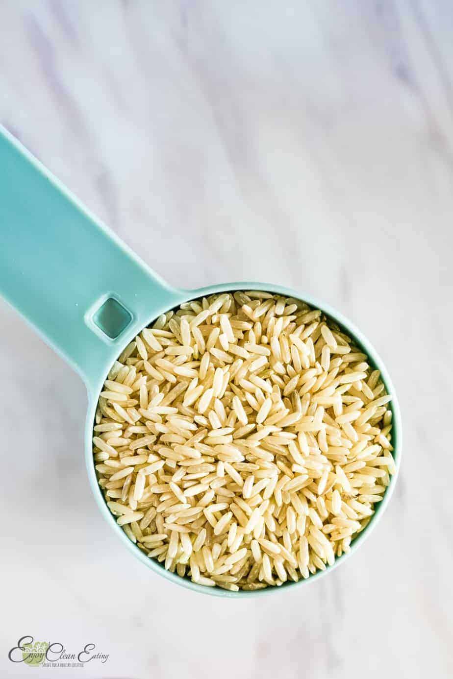 1 cup of uncooked brown rice
