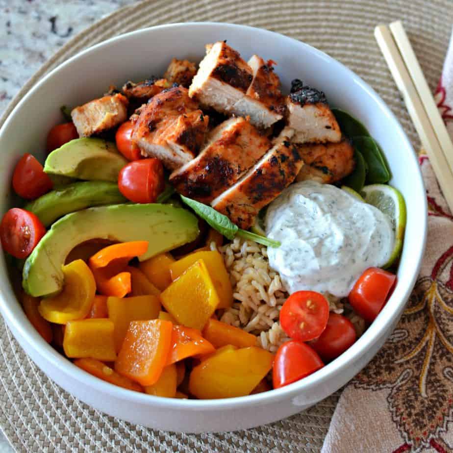 Buddha Bowl with Chicken and Peppers (Super Healthy and Tasty)