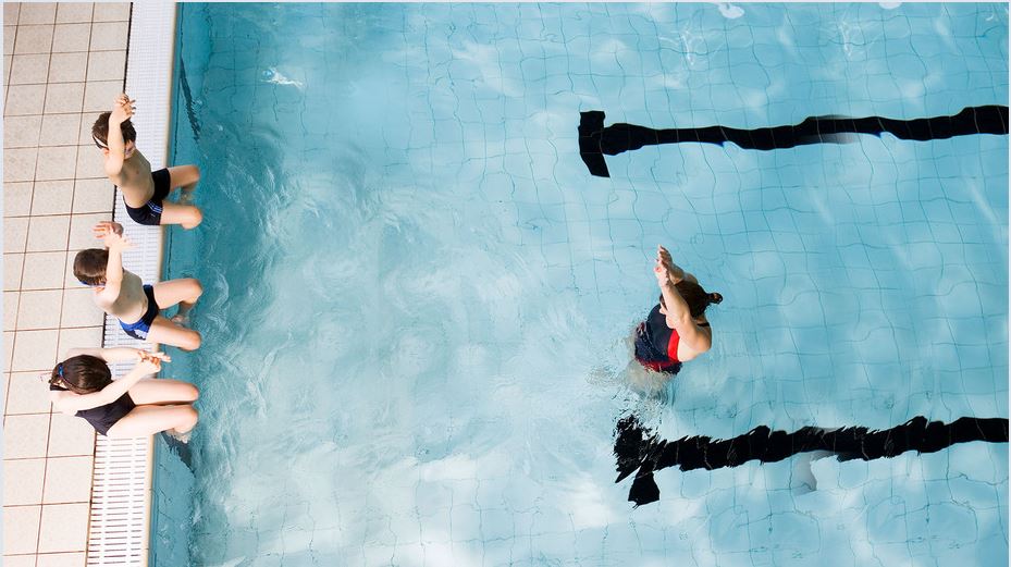 Kid Swim Class - APEX TUTORS