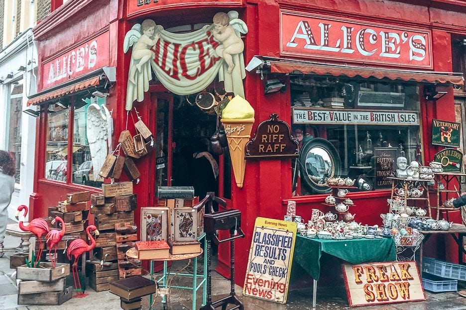 The Essential London Market Guide 4 L Antique shop at Portobello Road, Notting Hill, London Markets