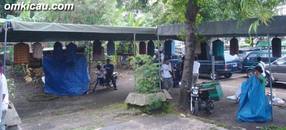 HUJAN BARU TURUN KETIKA LOMBA USAI