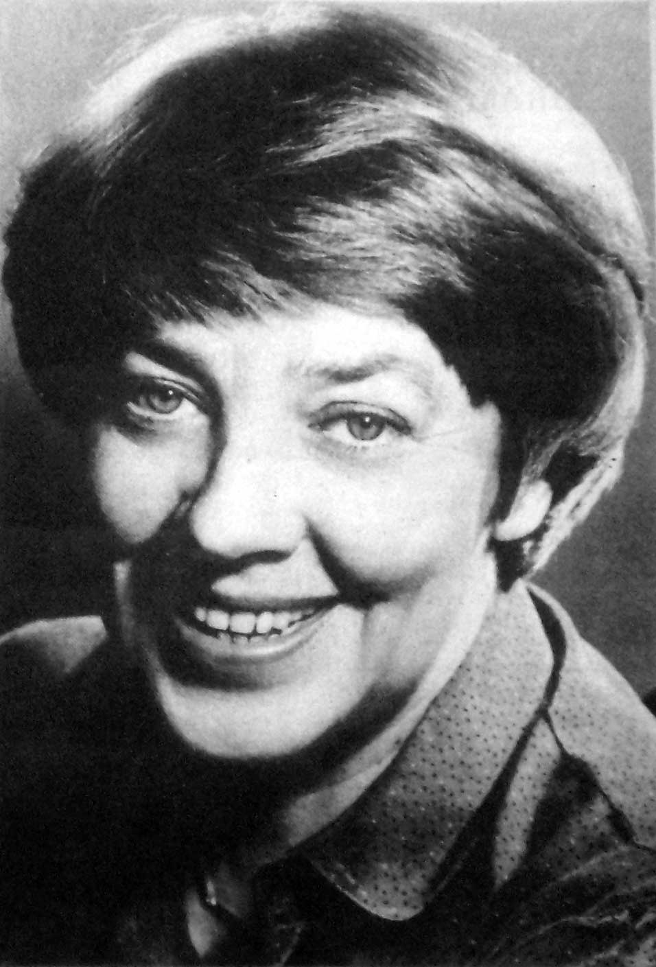 Top 10 Poets And Poetesses That Are A Total Must-Read