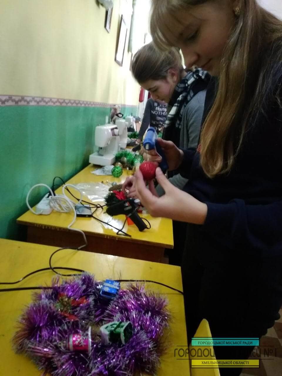Свято наближається 0 02 05 bc201f0fe498ab59a397e249305950f9072c49859bb928e2aed99f45055d7359 full - Свято наближається