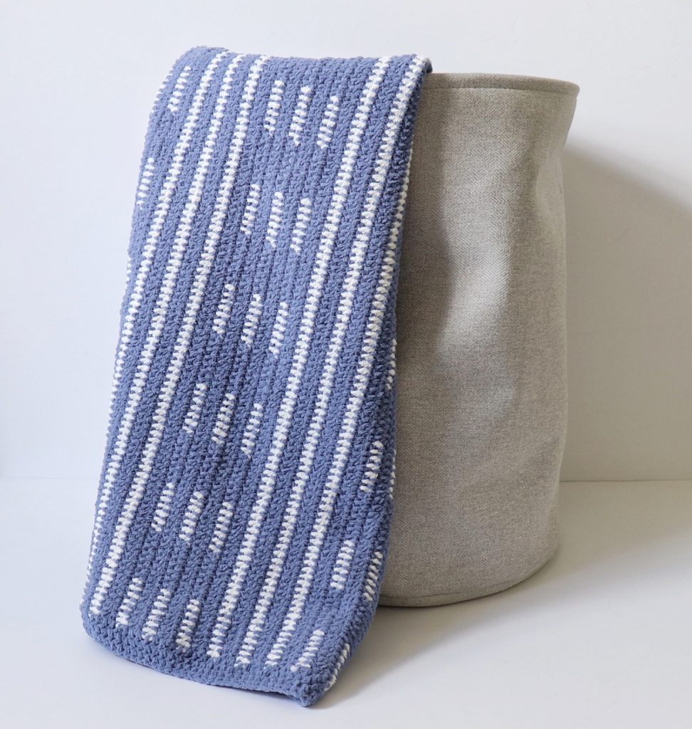 Crochet Lines and Dashes Blanket