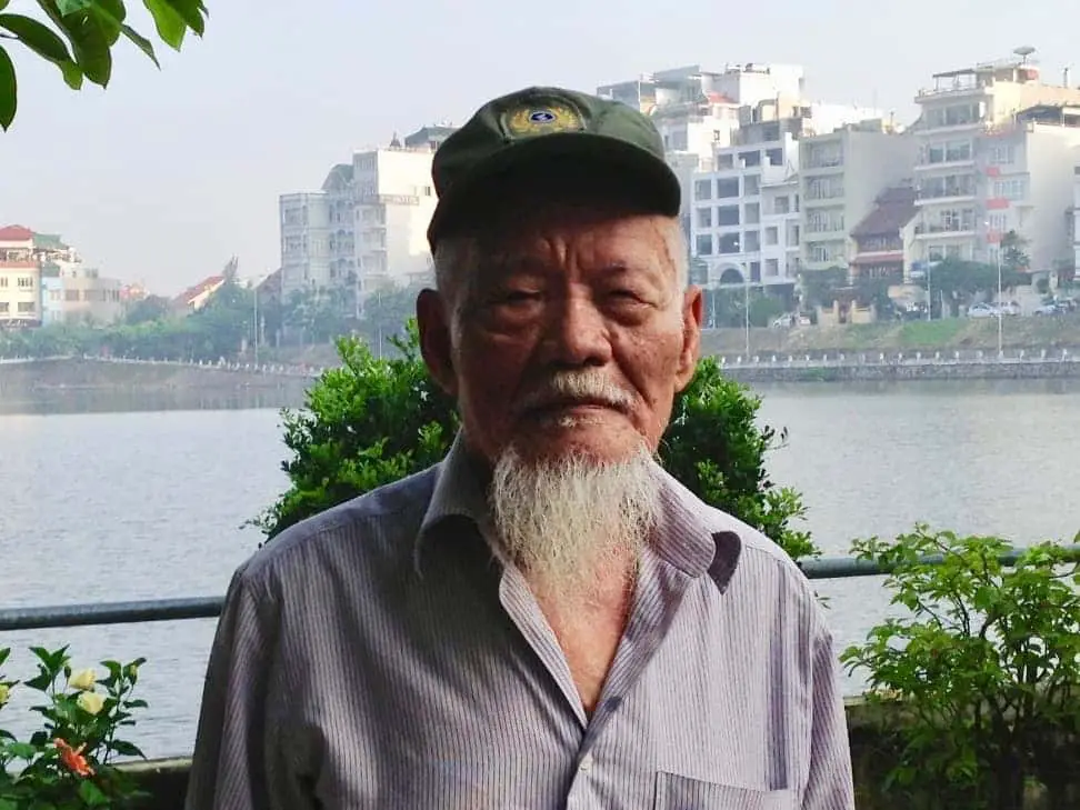 Ho Chi Minh style hair