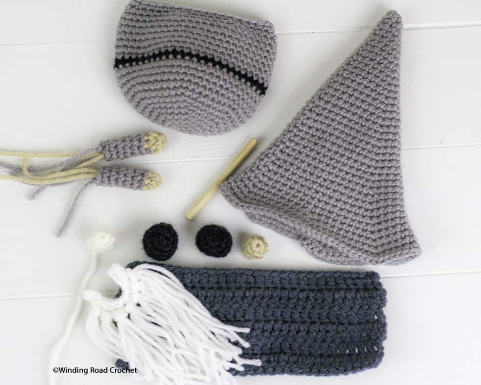 Go on an epic adventure with your crochet wizard gnome. Free crochet pattern for a fun little wizard gnome with helpful video tutorials.