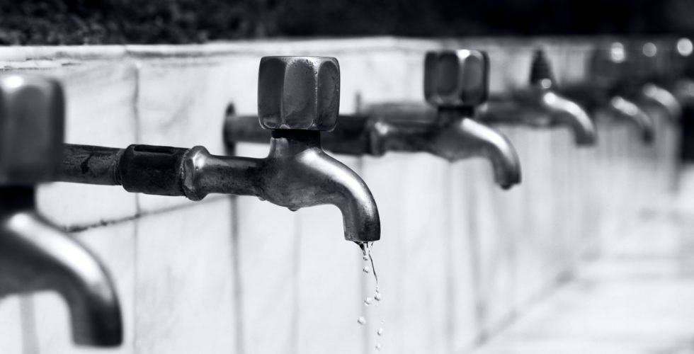 Tap water (from pexels.com)