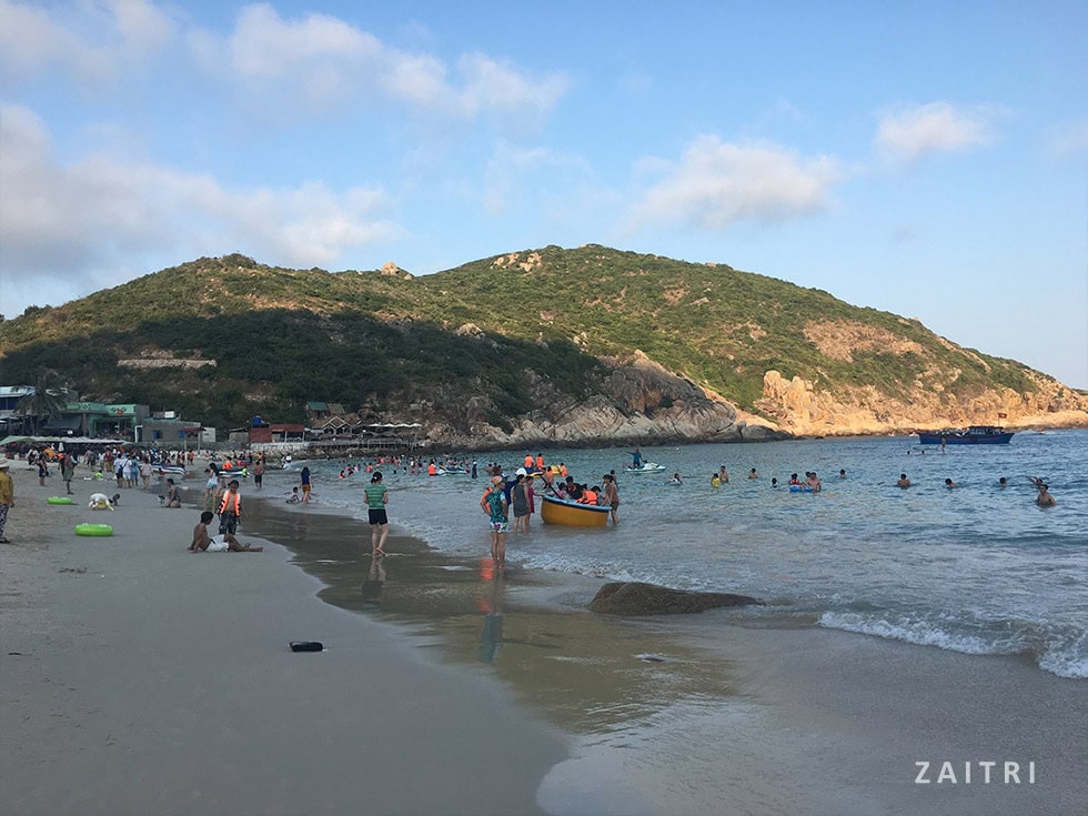 Bãi Nồm Bình Ba 12 Tắm biển bãi Nồm - Bình Ba