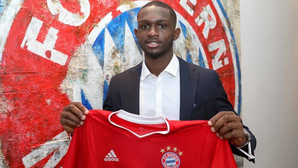 Tanguy Nianzou Kouassi ist jetzt Spieler des FC Bayern München