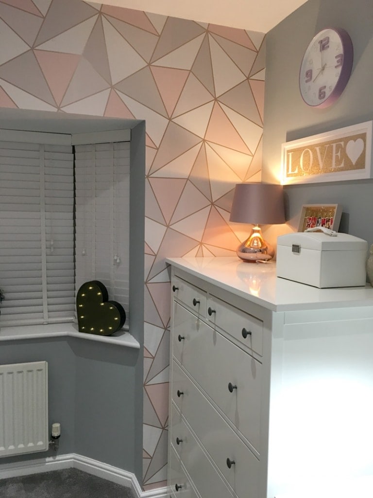 Decorating a Tweens Bedroom