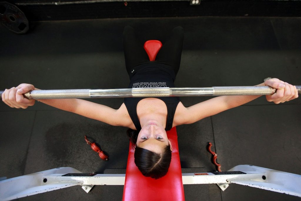 Weightlifting Reduces Heart Attack & Stroke Risk By 70% – And It Doesn’t Take Much