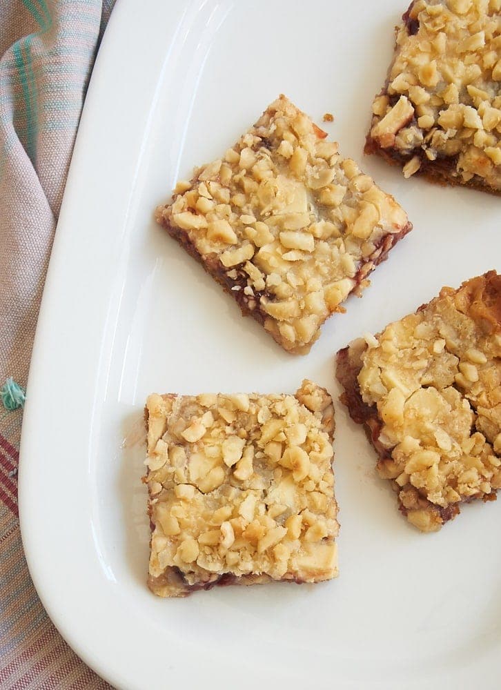 Add some fruity flavor to an old favorite with these sweet, delicious Strawberry Magic Bars! - Bake or Break