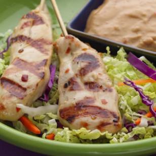 thai chicken satay with spicy peanut sauce