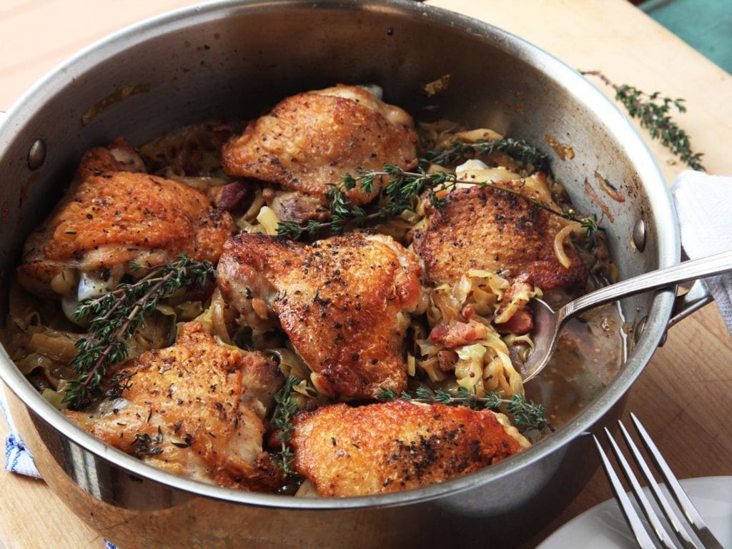 vinegar-braised chicken and onions