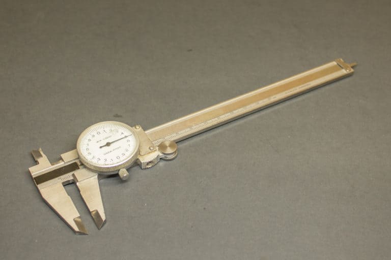 Metric dial calipers