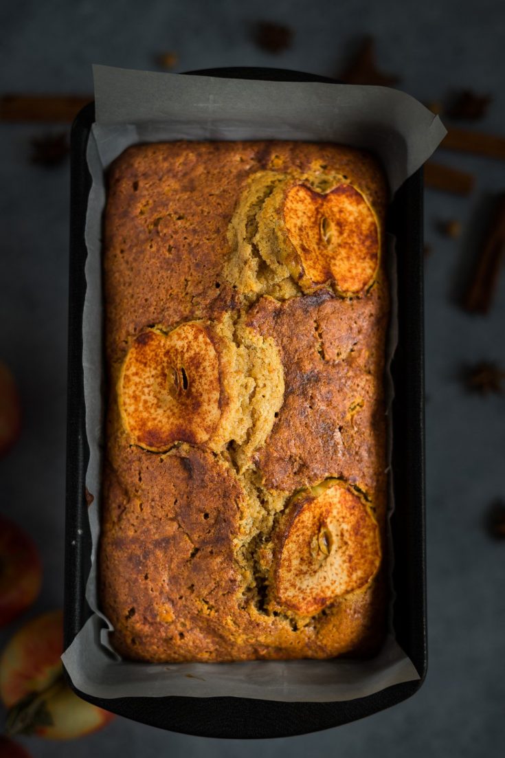How To Make The Best Apple Cinnamon Bread