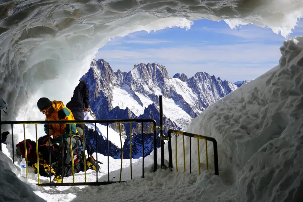 Aiguille du Midi, France – Experiencing the Globe