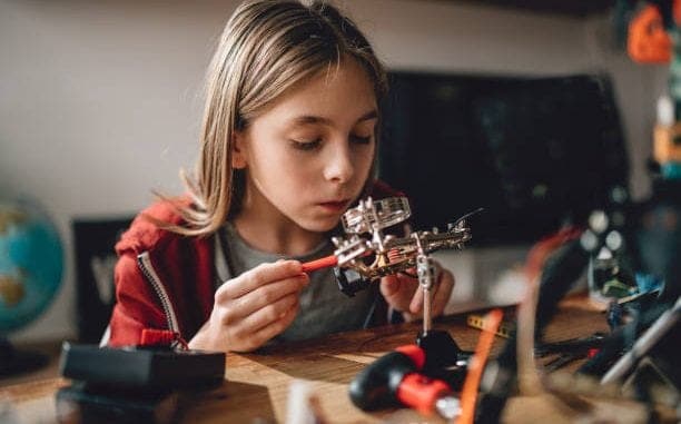 exploring homeschool science Exploring Homeschool Science, Exploring Science-Fun Activities to Create High Interest, Family Homeschooler, Family Homeschooler