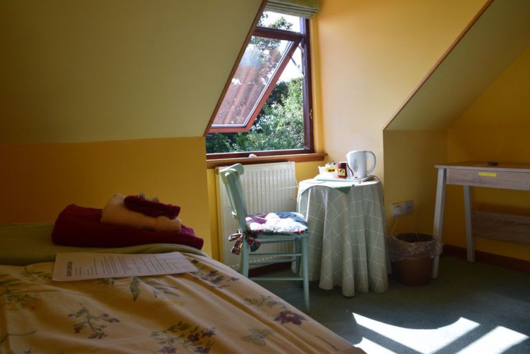 Single-Bedroom