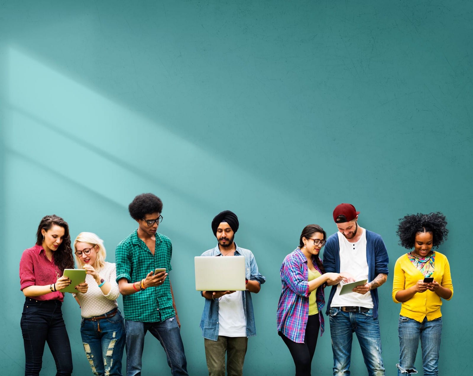 Is It Worth Refinancing Student Loans, What Are The Pros And Cons?