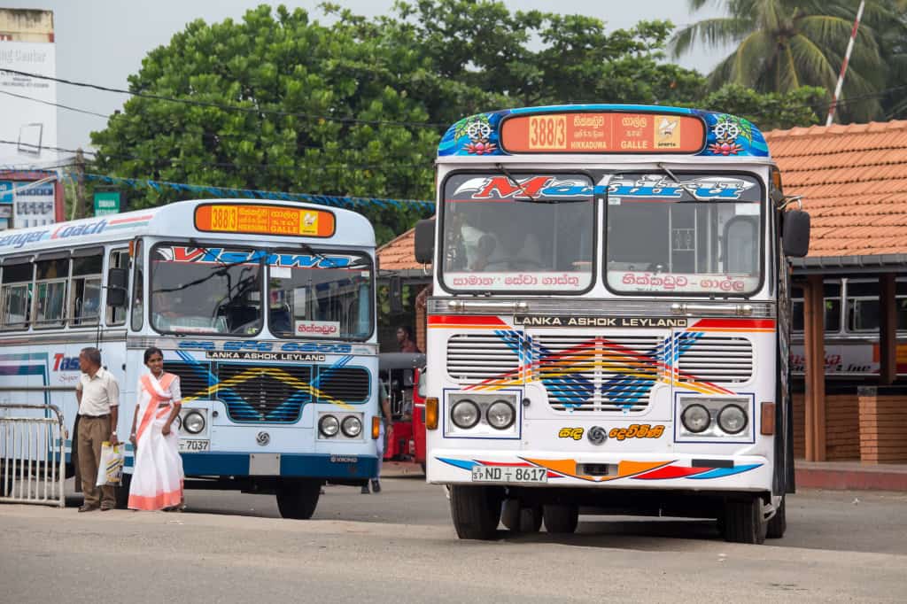 Negombo to Kandy by bus