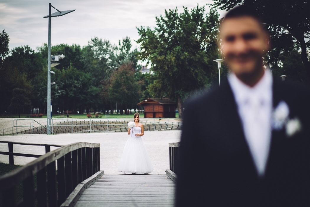 wedding session first look bundek 001