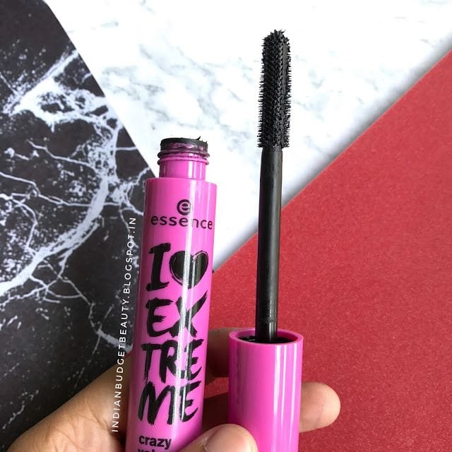 FullSizeRender2B2528132529 essence i love extreme volume mascara review