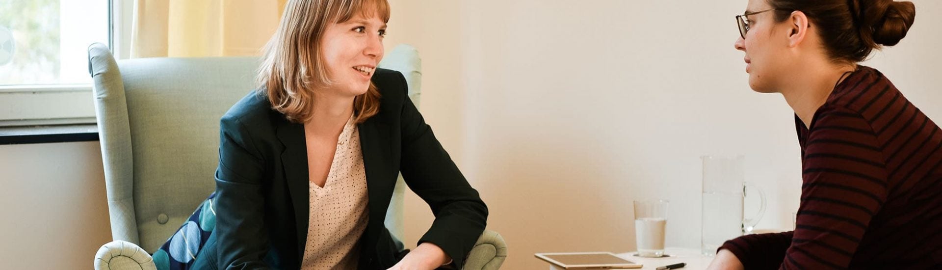 Annie Nürnberg Banner Beratungssituation bei Jobnavigation
