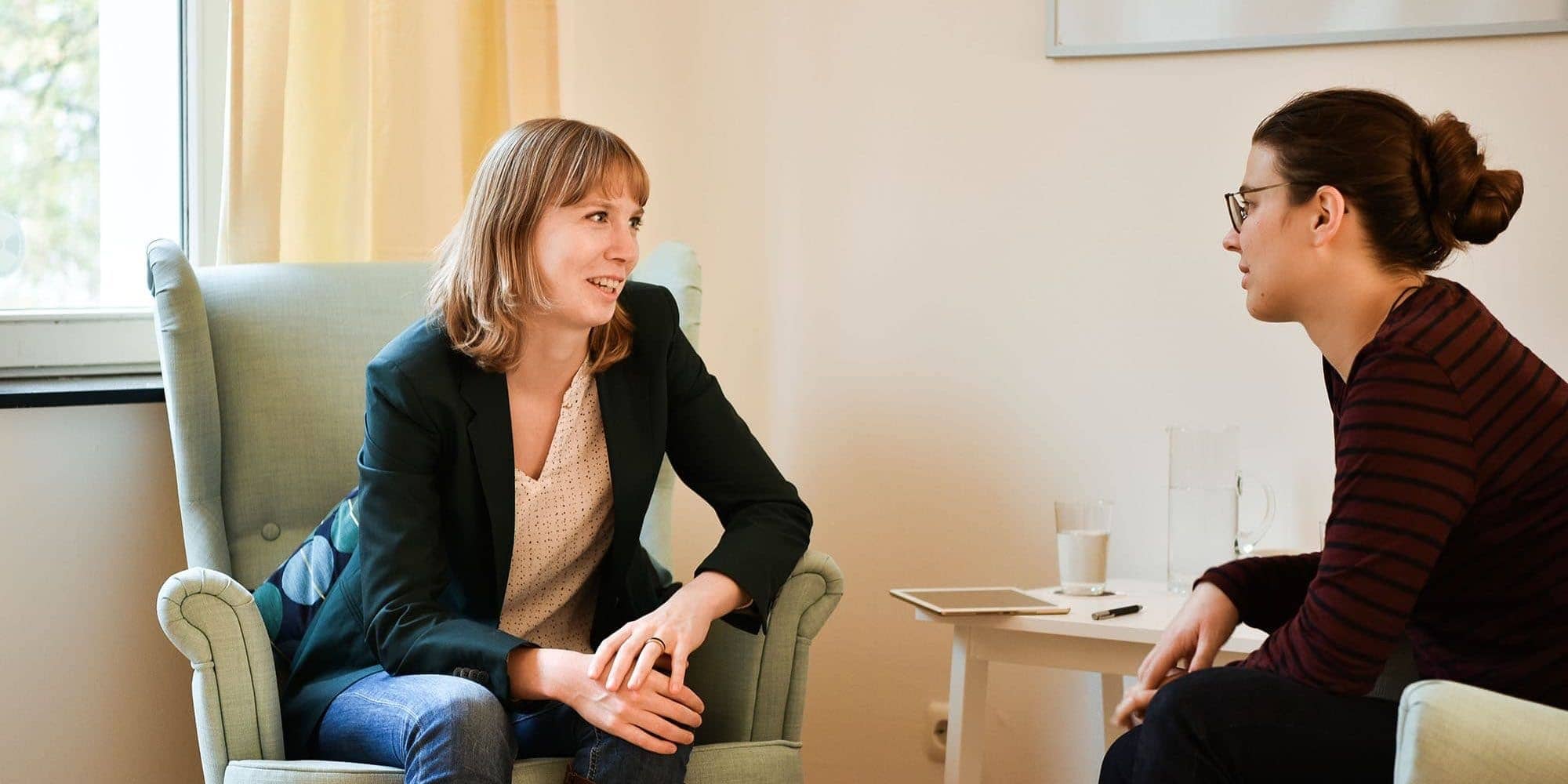 Annie Nürnberg Banner Beratungssituation bei Jobnavigation