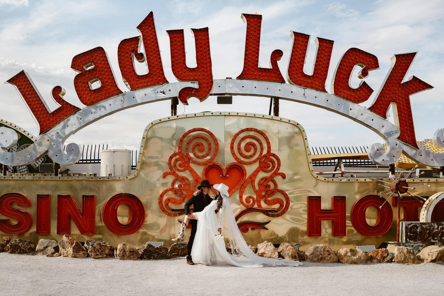 neon museum wedding photo