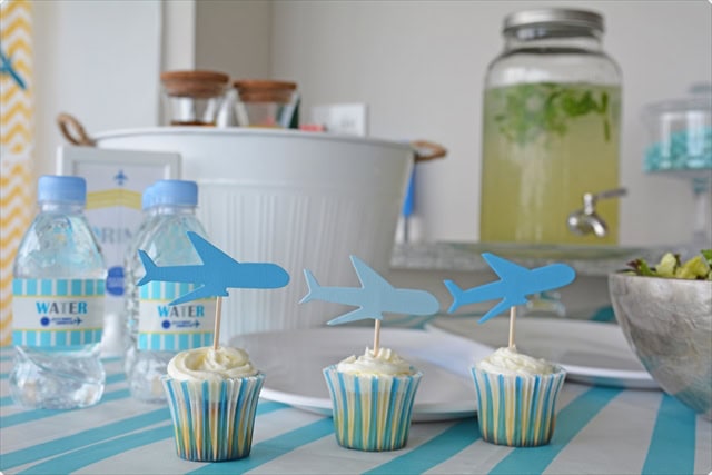 飛行機がテーマのお誕生日パーティー : Air Plane Themed Party