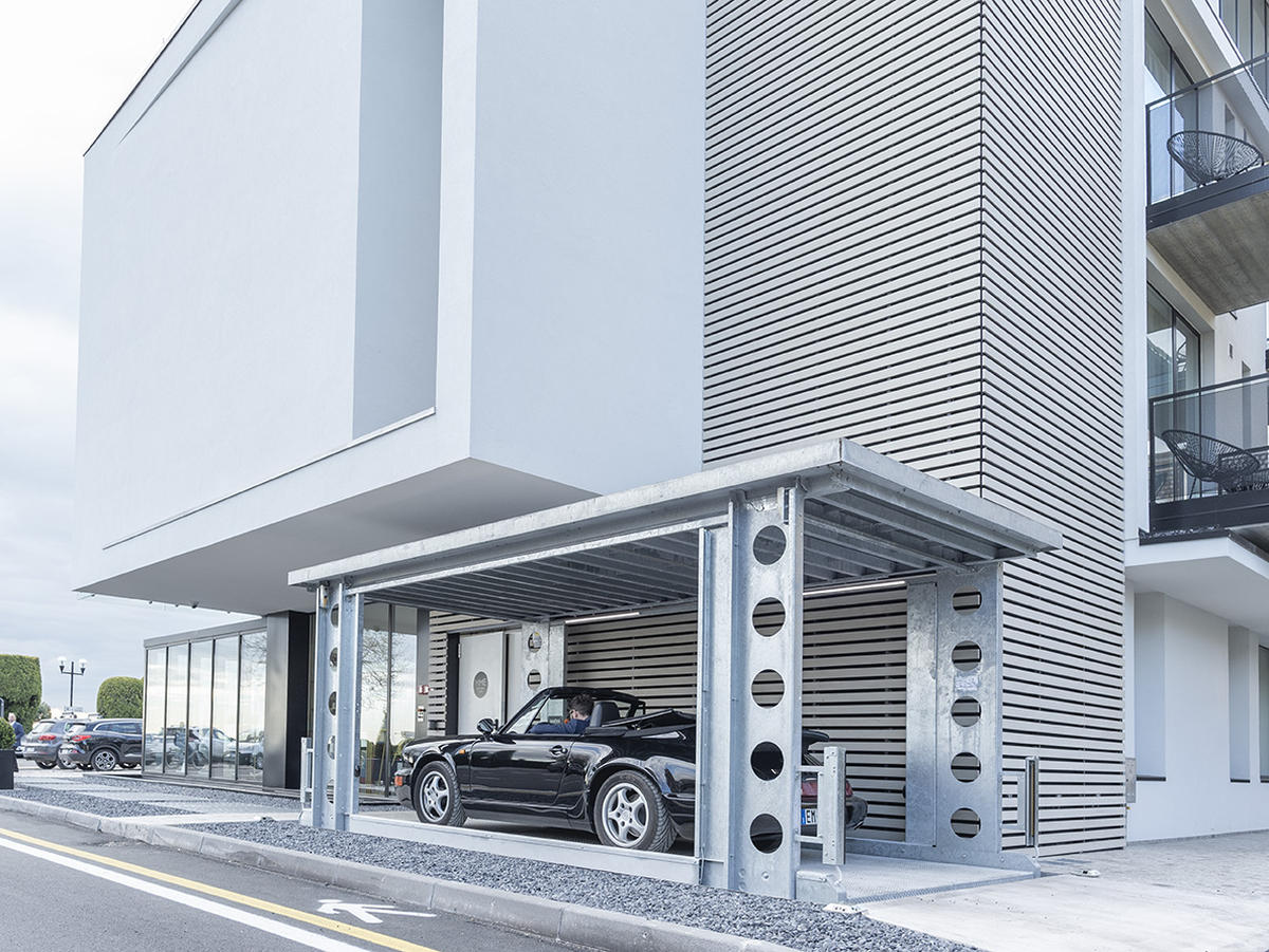 Mack Land LLC - Car Lift – The next generation in parking