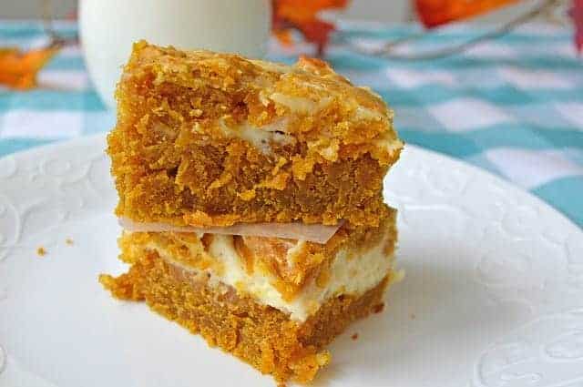 Pumpkin Cheesecake Bars