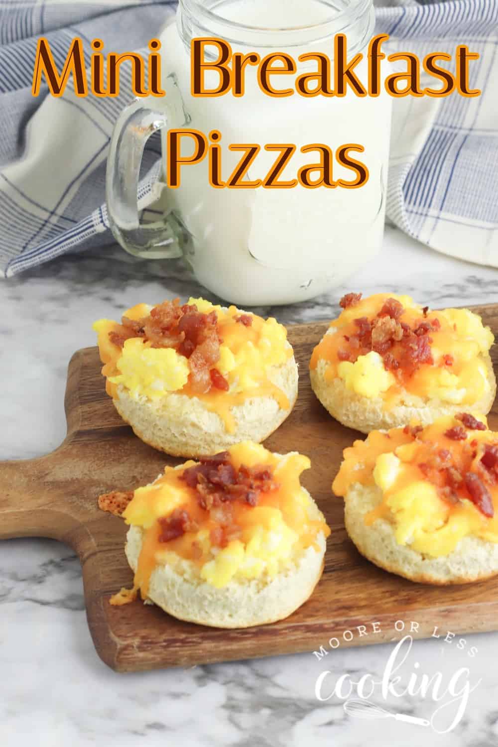 These simple breakfast pizzas are guaranteed to be popular with everyone at home because they can easily be adapted to different tastes. To make these breakfast pizzas you’ll need five basic ingredients. via @Mooreorlesscook