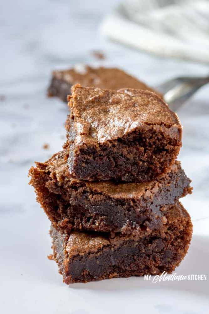 These decadent, fudgy low carb brownies will satisfy that “perfect brownie” longing. But the good news here is that all of these brownies are low carb, sugar free, and a Trim Healthy Mama S Fuel! #lowcarbbrownie #ketobrownies
