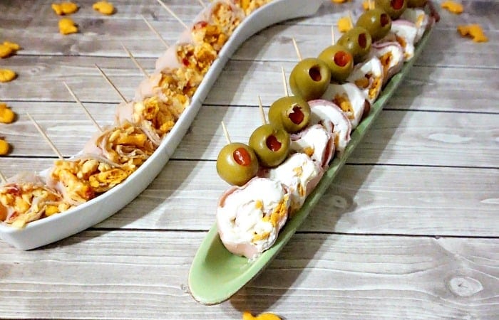 Easy Ham and Goldfish Cracker Sushi Bites feature