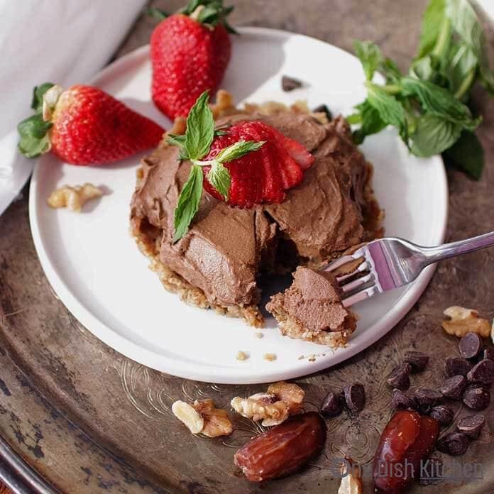 chocolate avocado pie | one dish kitchen