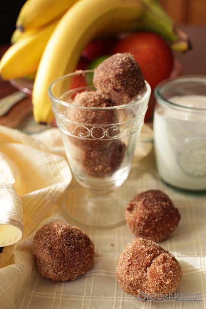 Cinnamon Sugar Donut Holes | One Dish Kitchen
