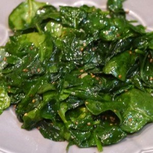 Sauteed Spinach With Garlic And Sesame Seeds