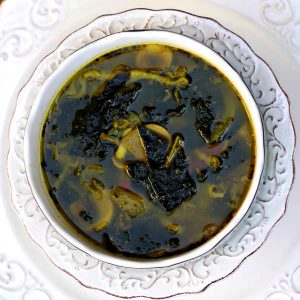 Simple Detox Soup with Nori