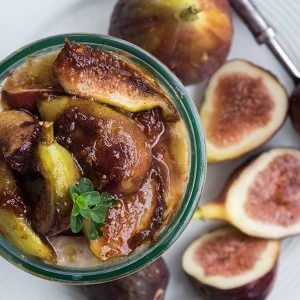 Overnight Oats with Caramelized Fresh Figs