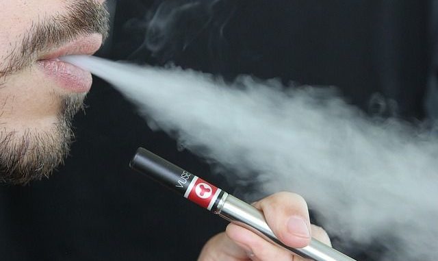 e-cigarette-1301670_640 cigarrillos electronicos