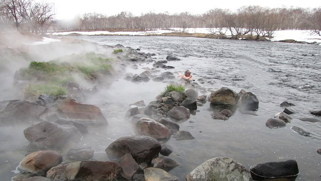 hot-springs-2300663_640 beneficios aguas termales