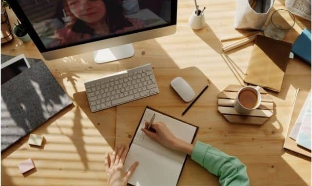 Copia de Sin título (1) media interactiva vuelve al teletrabajo