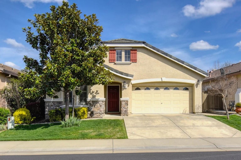 1904 Sevilla Drive Roseville home for sale