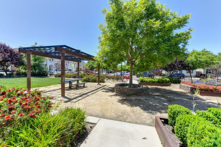 1349 Piper Place, Roseville 95747