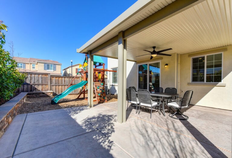 1273 Oakbriar Circle Roseville