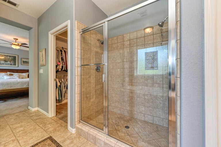 Bath-Primary-image-33