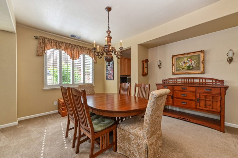Dining-image-9